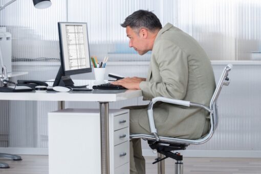 坐好啲,唔做卡西莫多