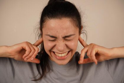 耳鳴嗡嗡蟬鳴聲