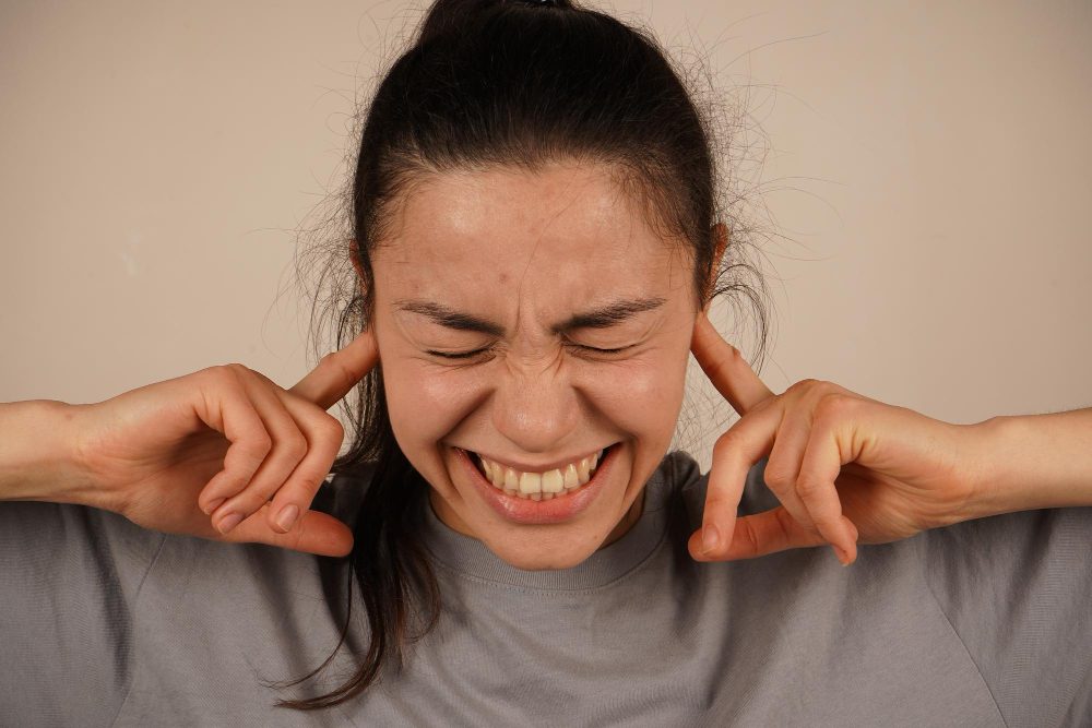 耳鳴嗡嗡蟬鳴聲